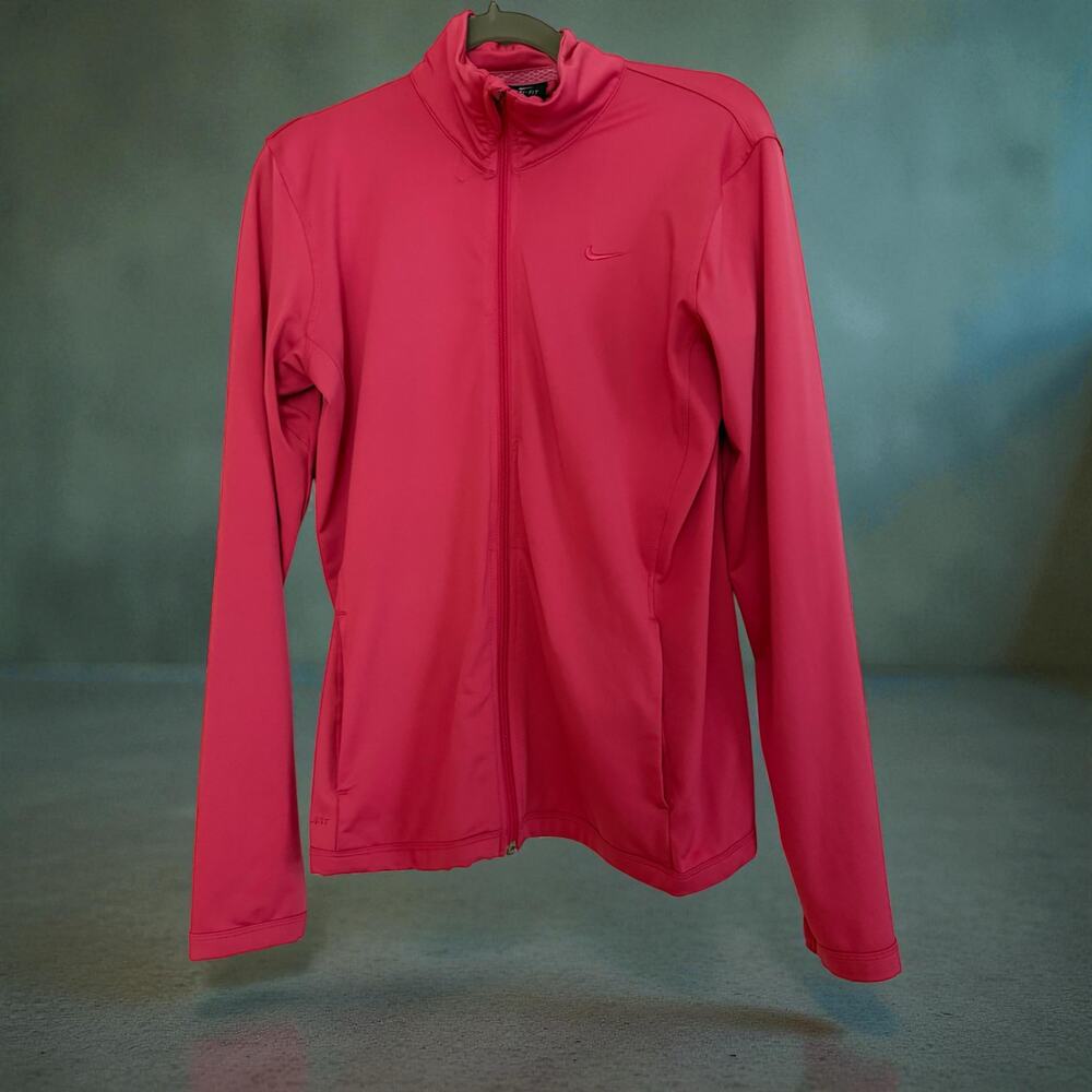 Nike Swift
Women's Dri-FIT Full-Zip Mid-Layer Running Top. Size Medium.